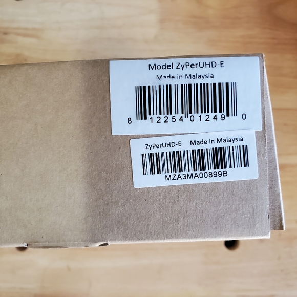 Zeevee 4k Encoder and Decoder for digital video distribution - Picture 4 of 6